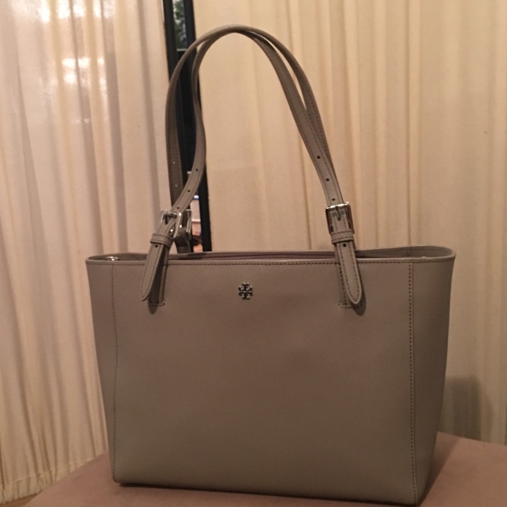 Tory burch medium York buckle tote
